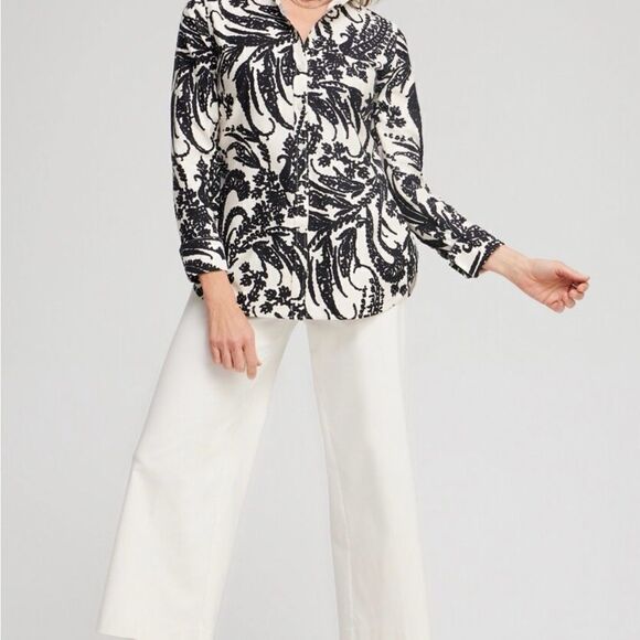 Chico’s SZ 0 No Iron stretch Paisley print Top - Picture 2 of 12